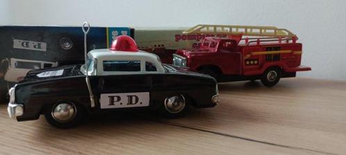 un known - camion de pompiers/voiture de police MF 163/ MF, Antiek en Kunst, Antiek | Speelgoed
