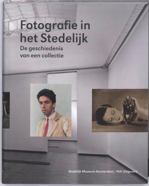 Fotografie in het Stedelijk 9789056627133, Livres, Art & Culture | Photographie & Design, Envoi