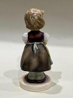 Hummel Goebel - Beeld, Girl with Flowers - TMK4 - 13 cm -