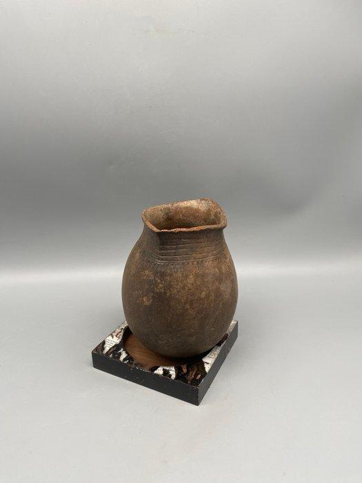 VAAS BA-SHI - VASE BA SHI - Burundi (Zonder Minimumprijs), Antiek en Kunst, Kunst | Niet-Westerse kunst