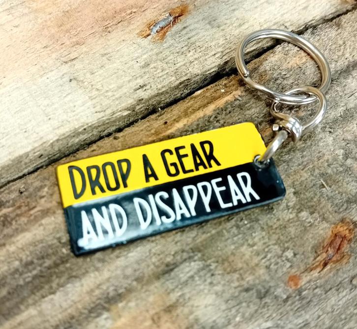 Drop a gear sleutelhanger, Verzamelen, Merken en Reclamevoorwerpen, Verzenden