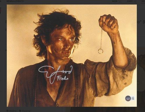 Lord of the Rings - Elijah Wood - Signed 28x35 cm Photo -, Verzamelen, Film en Tv