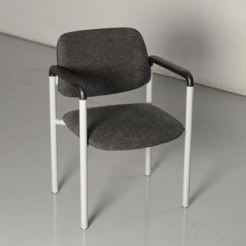 Frontseat vergaderstoel, grijs, 4-poot onderstel,, Huis en Inrichting, Stoelen, Gebruikt, Ophalen of Verzenden