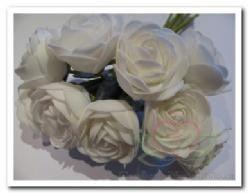 Camelia roos foam 4 cm. Wit / doos Camelia roos Fo, Huis en Inrichting, Woonaccessoires | Kunstplanten en Kunstbloemen, Nieuw