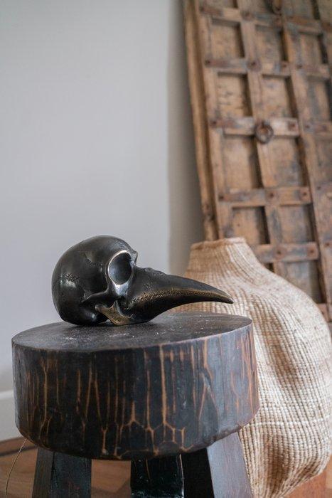 Beeld, No Reserve Price - Mythical bronze beaked figure,, Antiek en Kunst, Kunst | Designobjecten