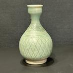 Vaas - Porselein - China - Ming Dynastie (1368-1644) - Vroeg, Antiek en Kunst