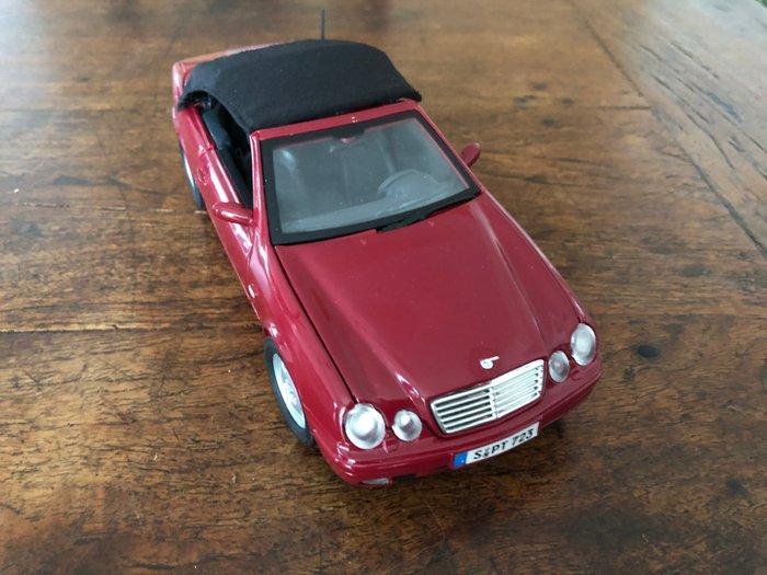 Anson en Minichamps 1:18 - Voiture miniature (2) -, Hobby en Vrije tijd, Modelauto's | 1:5 tot 1:12