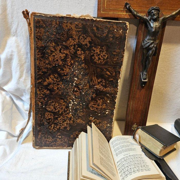 Bijbel - 1869, Antiek en Kunst, Antiek | Boeken en Manuscripten