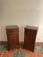 Nachtkastje (2) - Hout - Paar nachtkastjes, Antiek en Kunst