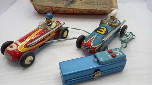 Alps  - Speelgoed voertuig - Twin Racing Cars, Boxed -, Antiek en Kunst, Antiek | Speelgoed