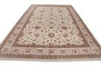 New Tabriz Wool &Silk Carpet with Luxurious Design -, Nieuw