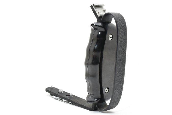 Mamiya C220 Professional + Sekor 3.7/80mm + L-shaped Left, Audio, Tv en Foto, Fotocamera's Analoog