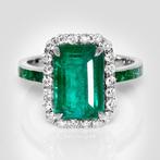 Sans Prix de Réserve - Bague - 14 carats Or blanc, 4,72 ct, Handtassen en Accessoires, Nieuw