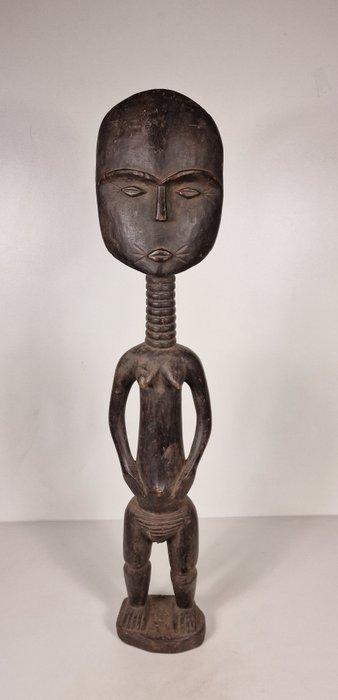 RARE EN GROTE VROUWELIJKE NYAMWEZI-STOETEL VAN 102 CM -, Antiek en Kunst, Kunst | Niet-Westerse kunst