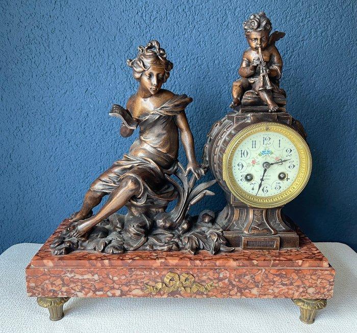 Figurale pendule - Brons, Marmer, Messing, Metaal,, Antiek en Kunst, Antiek | Klokken