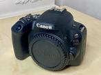 Canon EOS 200D comme neuf seulement 4763 déclics + SanDisk, Audio, Tv en Foto, Nieuw