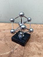 Collectie van memorabilia - Wereldtentoonstelling Brussel, Antiek en Kunst