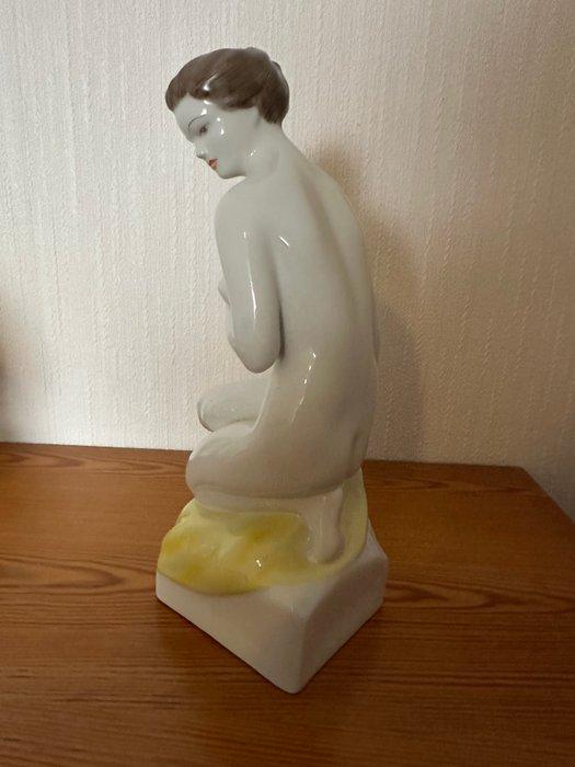 hollohaza - Figurine - ontklede dame - Porcelaine, Antiquités & Art, Antiquités | Verre & Cristal