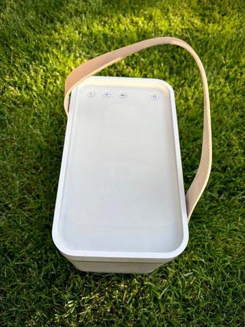 Bang & Olufsen - Beolit 15 Luidspreker beschikbaar voor biedingen