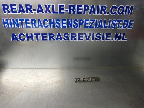 Embleem Opel Rekord E (gebruikt) (Emblemen, Overig), Auto-onderdelen, Carrosserie, Gebruikt, Opel, Verzenden