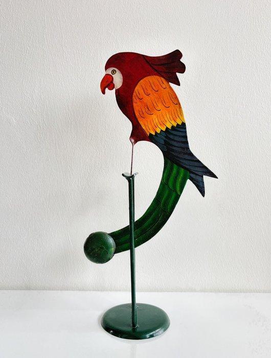 Sculpture, Vintage Balancing Parrot Toy – Painted Metal - 39, Antiquités & Art, Art | Objets design