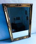 Spiegel - Hout en glas - Houten gesneden lijst., Antiek en Kunst