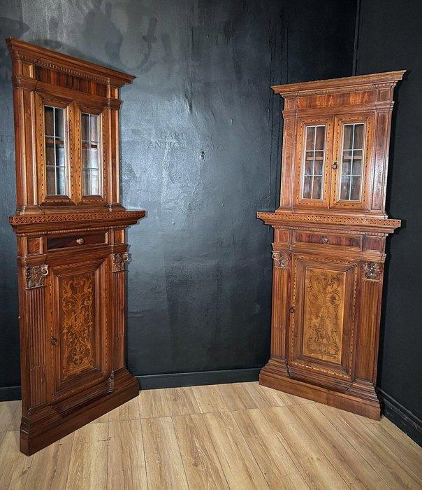 Hoekkast (2) - Hout, Glas, Brons, Messing, IJzer - Angoliere, Antiek en Kunst, Antiek | Overige Antiek