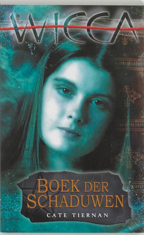 Boek der schaduwen / Wicca / 1 9789022537473 Cate Tiernan, Boeken, Fantasy, Gelezen, Verzenden