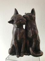 Two Cats Cuddling - Figuur - Brons