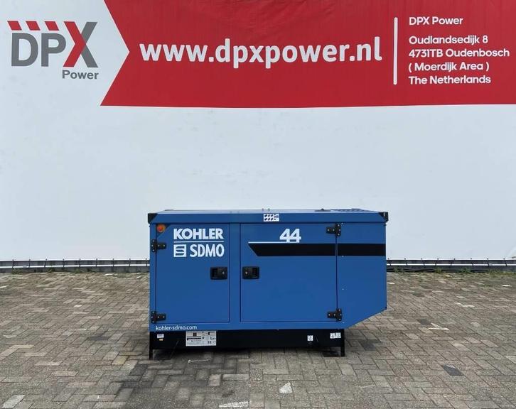 Sdmo K44 - 44 kVA Generator - DPX-17005, Articles professionnels, Machines & Construction | Générateurs, Enlèvement ou Envoi