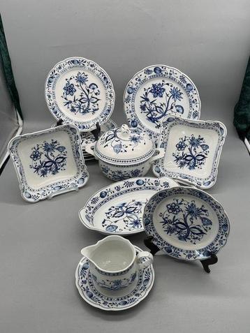 Harnas - Kahla Zwiebelmuster servies - borden, kommen en