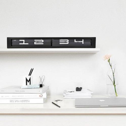 Horloge - Worlds longest Flip clock 24 uurs- Metal Case -, Antiek en Kunst, Kunst | Designobjecten