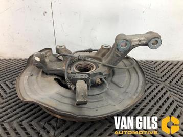 Fusee rechts-voor Mercedes B-Klasse O314823 beschikbaar voor biedingen