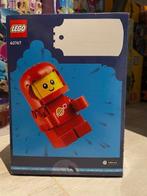 Lego Set - 40767 - Classic Space - Up-Scaled Baby Astronaut, Nieuw