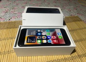 Apple iPhone 7 - iPhone (1) - In originele verpakking beschikbaar voor biedingen