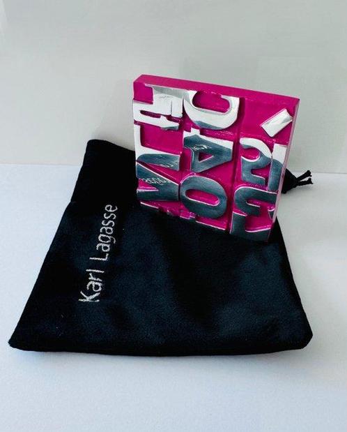 Karl Lagasse (1981) - GOD BLESS FUSHIA - No reserve, Antiek en Kunst, Kunst | Designobjecten