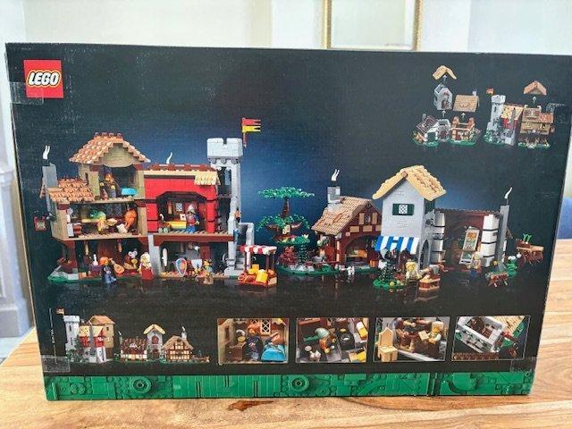 Lego Set - 10332 - Icons, Castle Fantasy - Medieval Town, Kinderen en Baby's, Speelgoed | Duplo en Lego