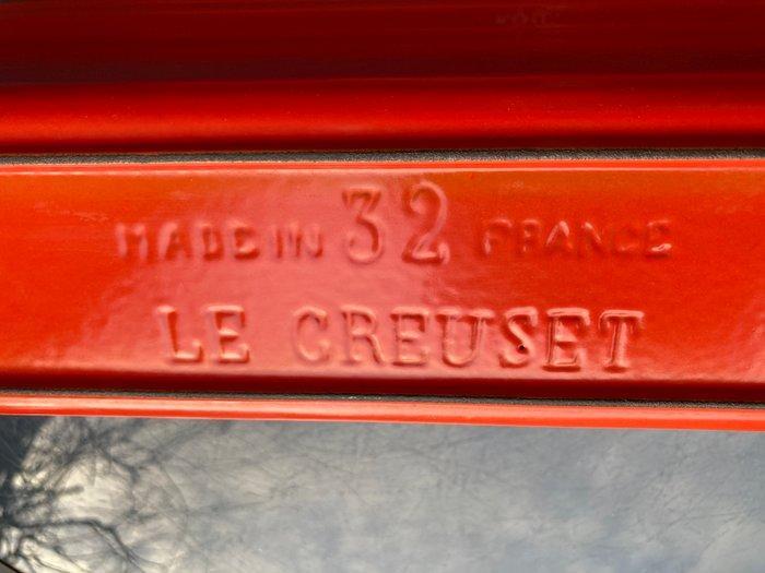 Le Creuset - Ovenschaal - nr. 32 - bron, Emaille - nr. 32, Antiek en Kunst, Antiek | Keukengerei