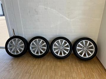 Volkswagen Golf 17 inch velgen met Bridgestone zomerbanden beschikbaar voor biedingen
