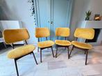 Eetkamerstoel - Hout, Vier vintage stoelen