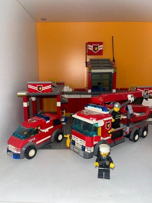 Lego Set - Ville - Lego Caserma dei Pompieri, Kinderen en Baby's, Speelgoed | Duplo en Lego