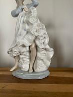 Nao by Lladró - Statue, Beeld,figuur - 35 cm - Porcelaine, Antiek en Kunst