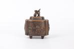 Takaoka Bronze Censer by Sano Ksai, Lion Finial - Encensoir