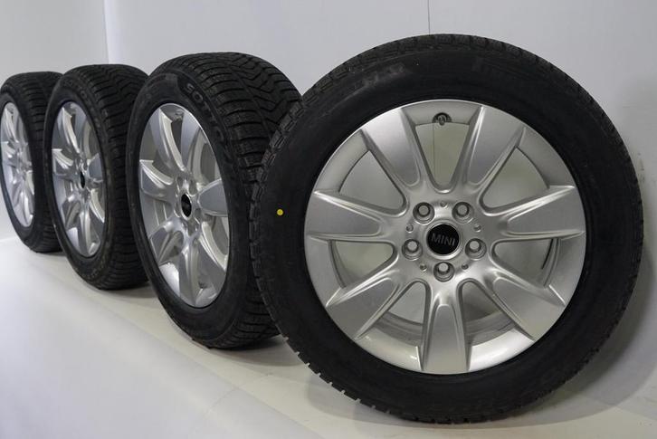Mini Countryman F60 530 17 inch Pirelli  Winterbanden NIEUW, Auto-onderdelen, Banden en Velgen, Ophalen of Verzenden