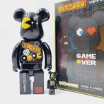 Medicom Toy x Grafflex - Be@rbrick 400% + 100% Pac Man Game