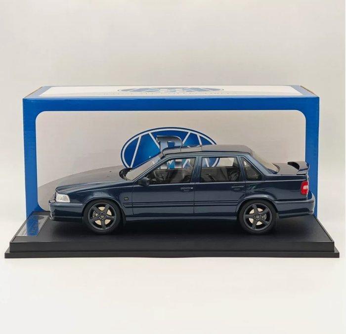 Radscale 1:18 - Voiture miniature - Volvo S70R - Nautic Blue, Hobby en Vrije tijd, Modelauto's | 1:5 tot 1:12