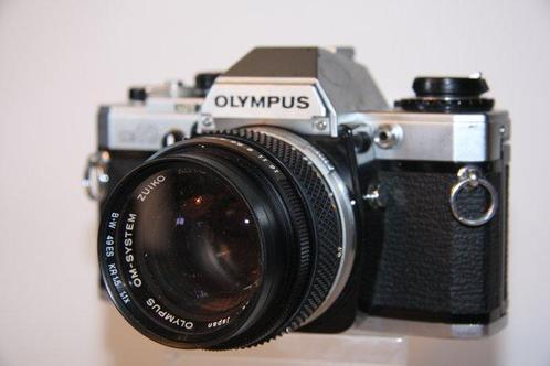 Olympus OM 10 + 50 1:1,4 35 mm Zoom 75~150 Appareil photo, Audio, Tv en Foto, Fotocamera's Analoog
