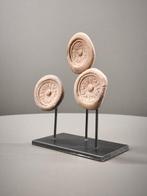 Sunga-dynastie Terracotta Drie Shunga-votieve medailles -