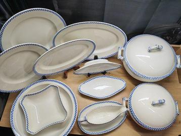Sarreguemines - Inconnu - Soupière (11) - Service de table beschikbaar voor biedingen