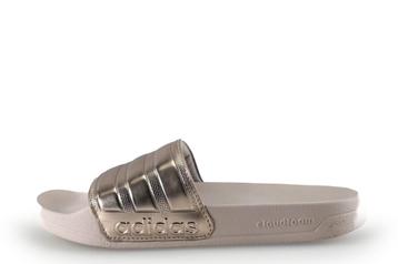 Adidas Slippers in maat 37 Goud | 5% extra korting beschikbaar voor biedingen